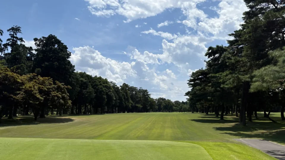 埼玉の名門、日高カントリークラブの砲台グリーンを攻略できたか？初挑戦の中級者がラウンドレビュー