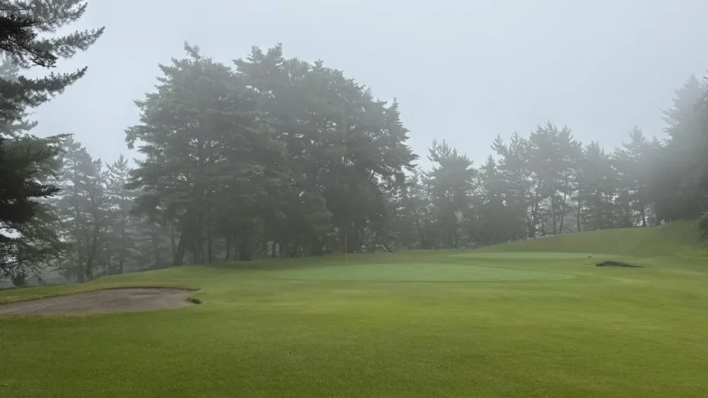 雨のラウンド