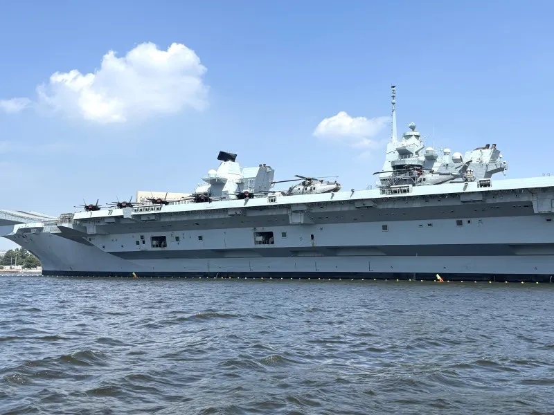 イギリス海軍の大空母