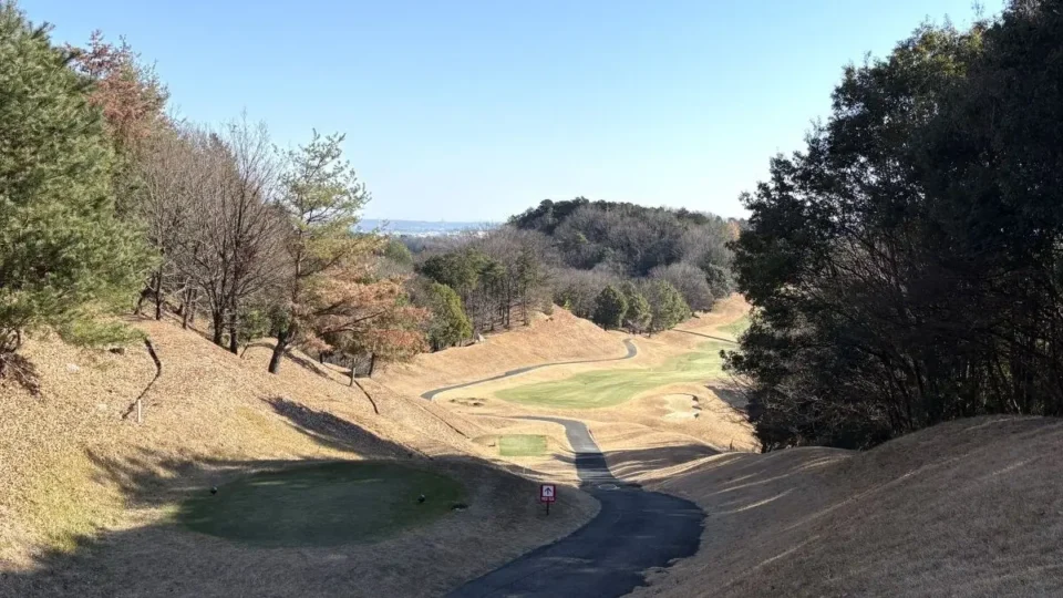 玉川カントリークラブでラウンド納め|狭さとアップダウンの実体験レビューと口コミ