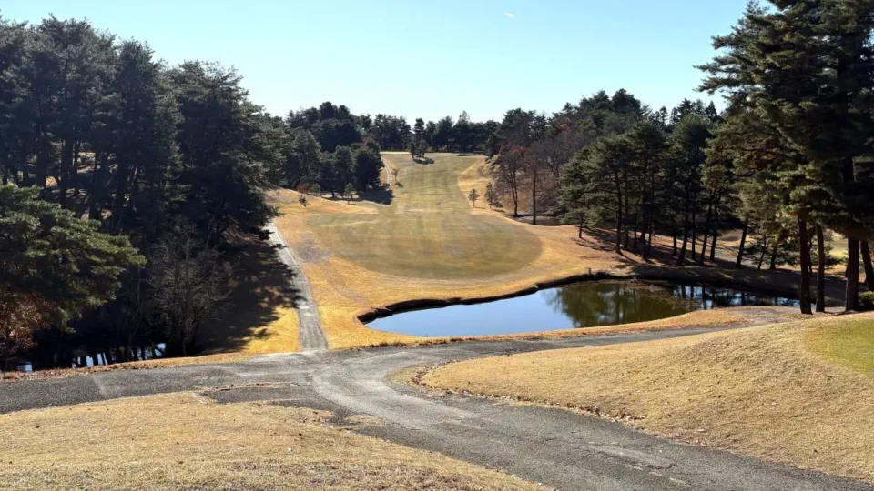 高根カントリー倶楽部を実体験ラウンド|冬の北風に苦戦も挽回した一日をレビュー