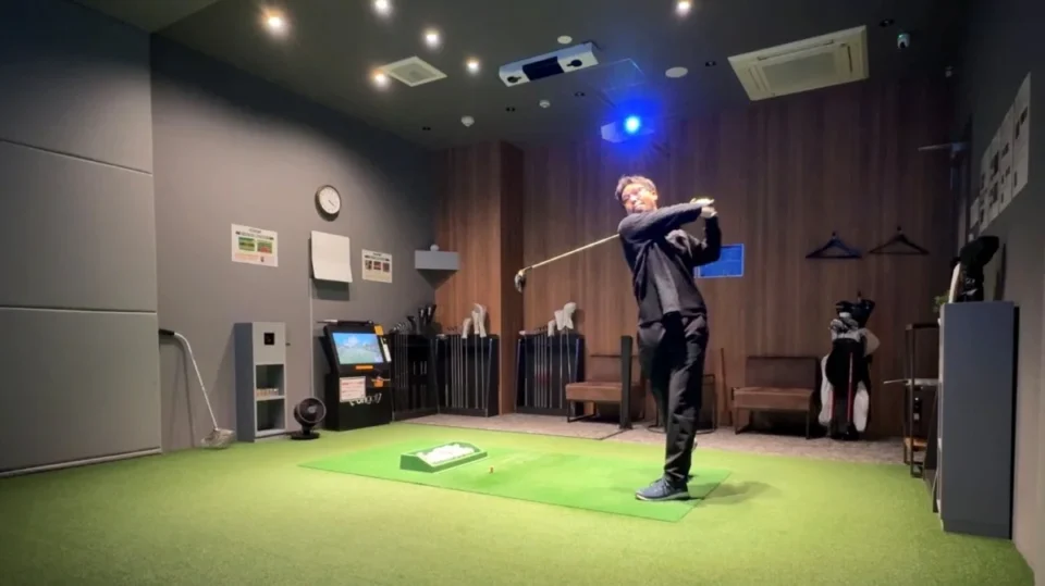 インドアゴルフ4社を体験した結論｜SMART GOLF・GOLF NEXT 24・BEAGLE・ZEN GOLF RANGEの比較